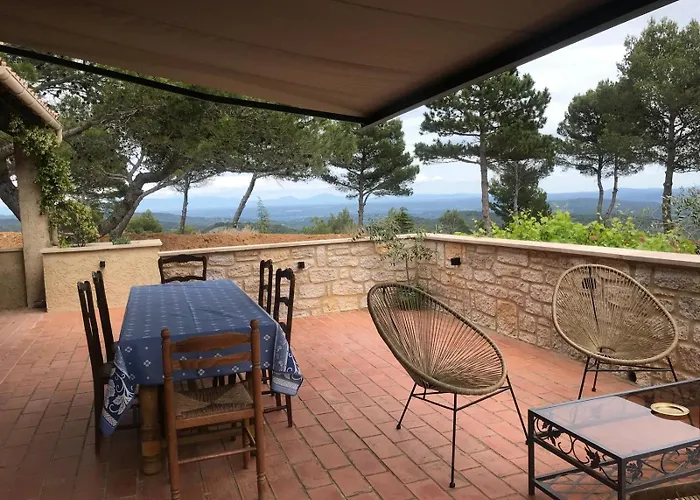 De L'embuissonnade Montfuron