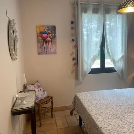 De L'embuissonnade * Montfuron